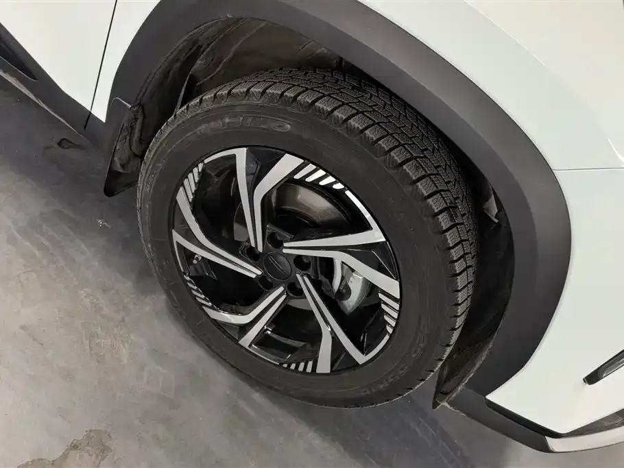 Geely Boyue 2025 из CN, фото 8