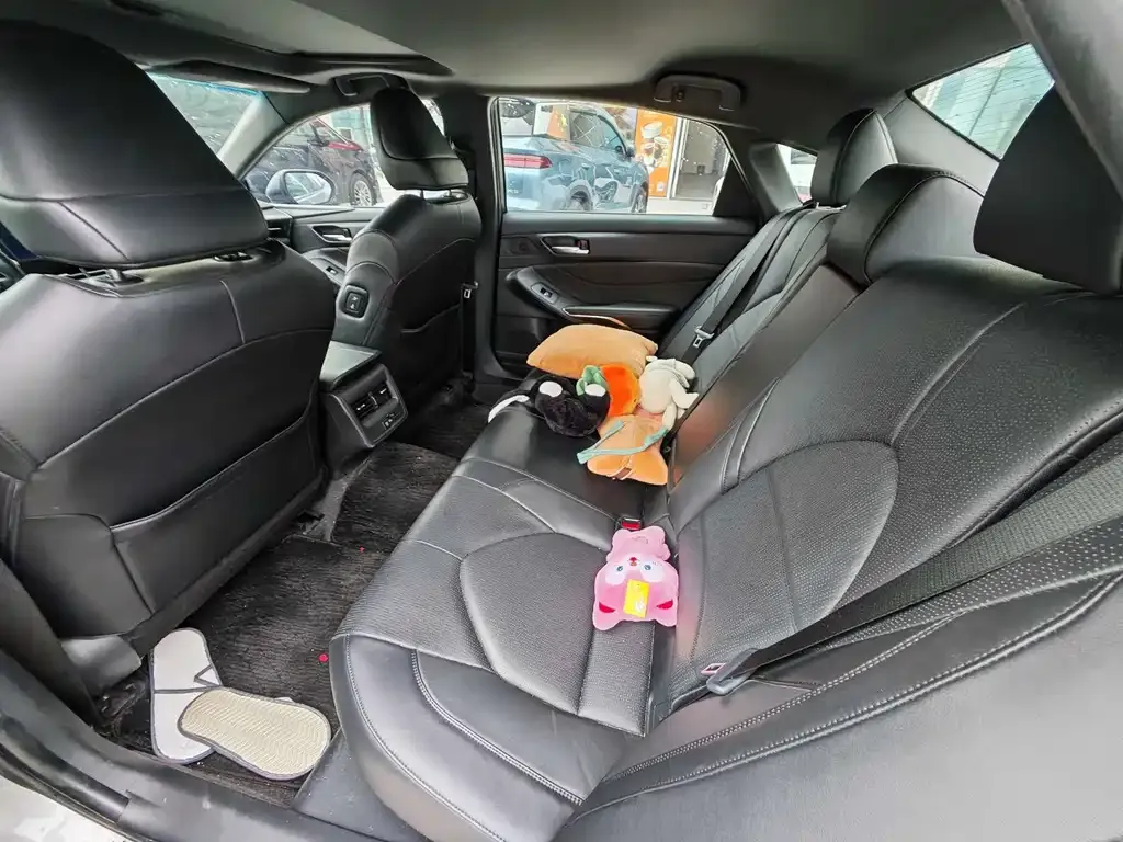Toyota Avalon 2021 из CN, фото 4