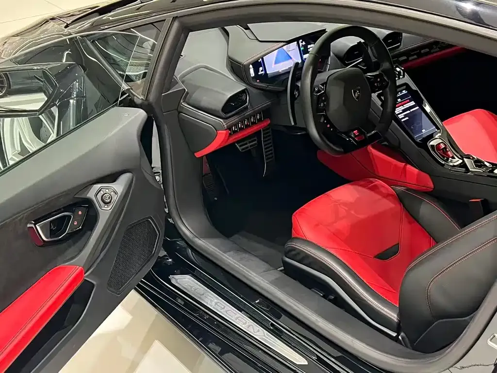 Lamborghini Huracan 2021 из CN, фото 2