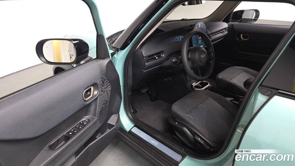 Mini Cooper 2025 из KR, фото 10