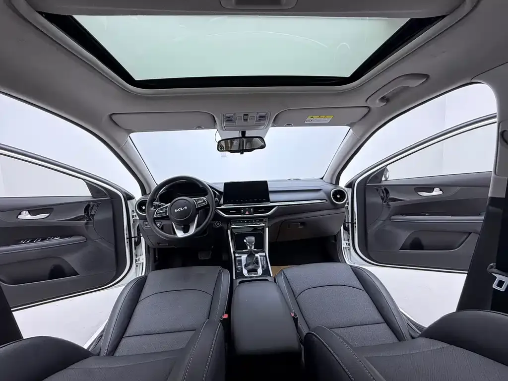 Kia K3 2022 из CN, фото 8