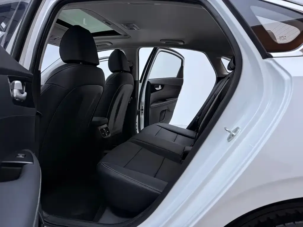 Kia K3 2022 из CN, фото 5