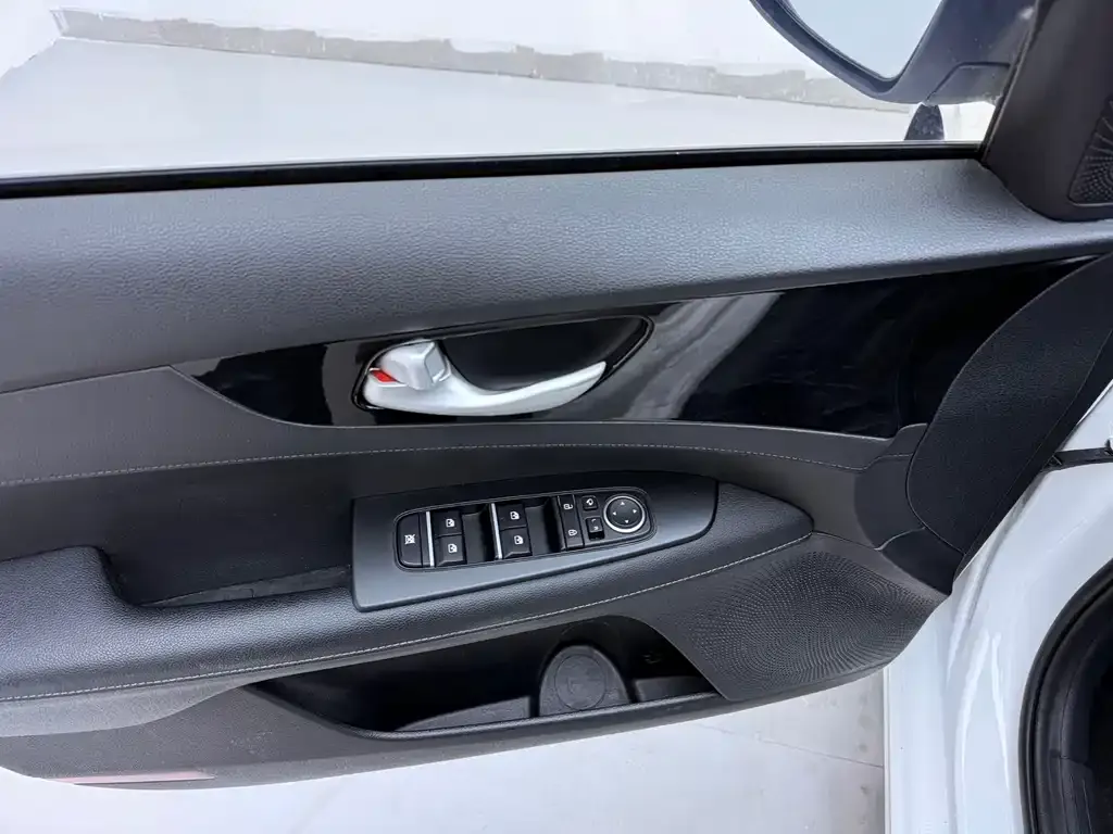 Kia K3 2022 из CN, фото 4