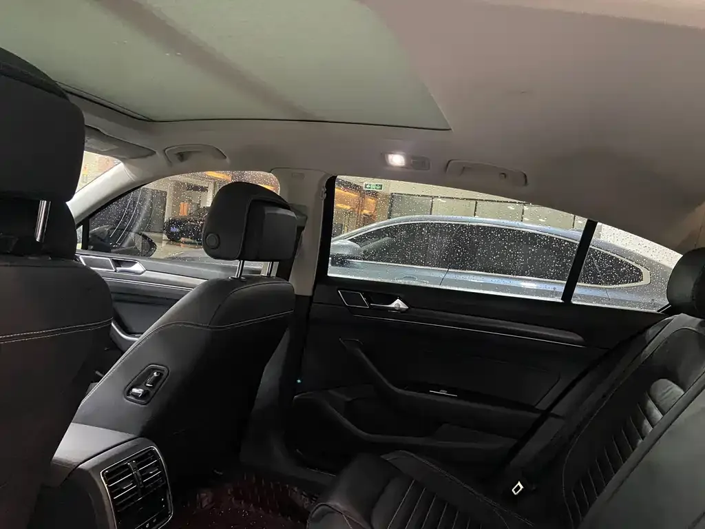 Volkswagen Magotan 2021 из CN, фото 5