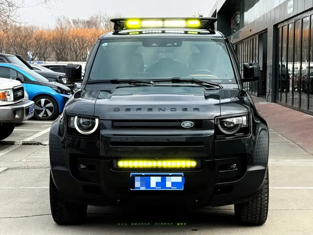 Land Rover Defender — фото 2