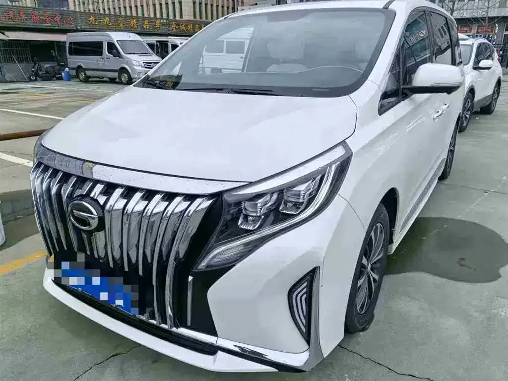GAC Motor Trumpchi M8 — фото 1