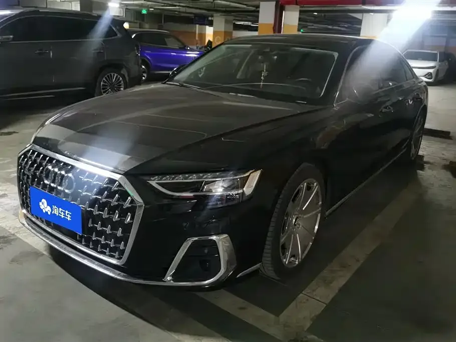 Audi A8 2023 из CN, фото 1