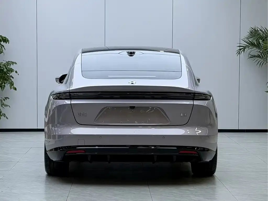 NIO ET5 2025 из CN, фото 8