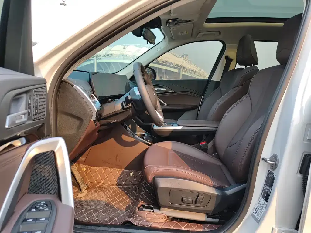 BMW X1 2024 из CN, фото 9