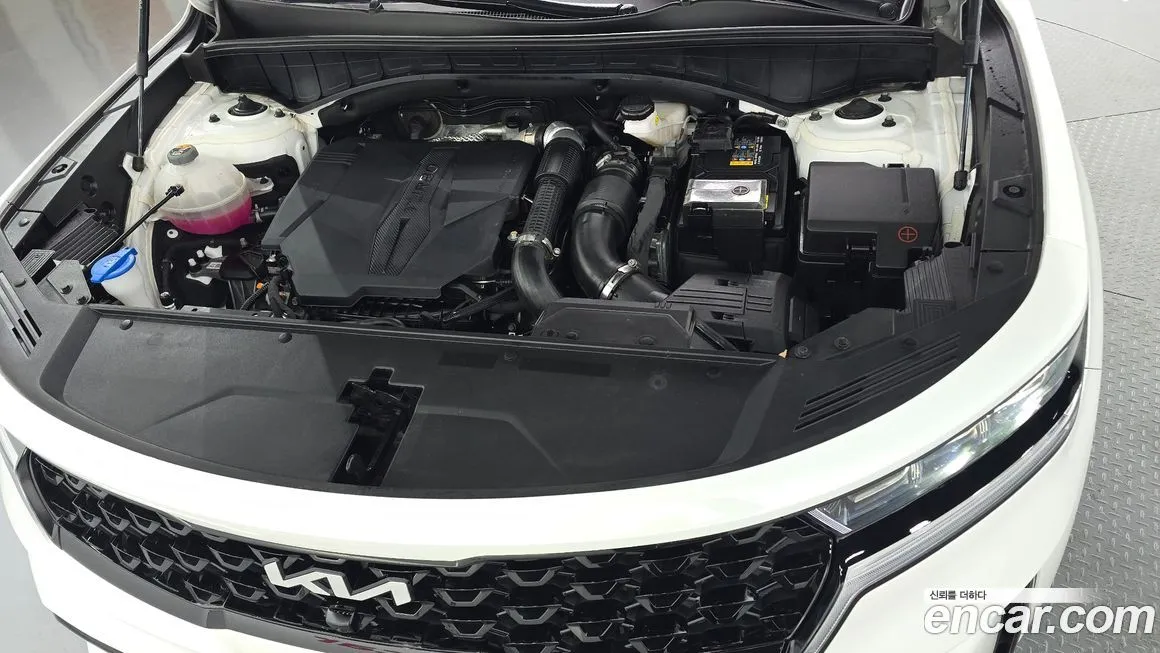 Kia Sorento 2023 из KR, фото 2