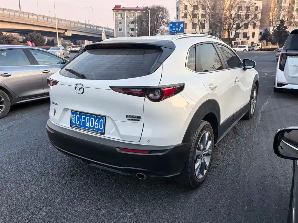 Mazda CX-30 — фото 7