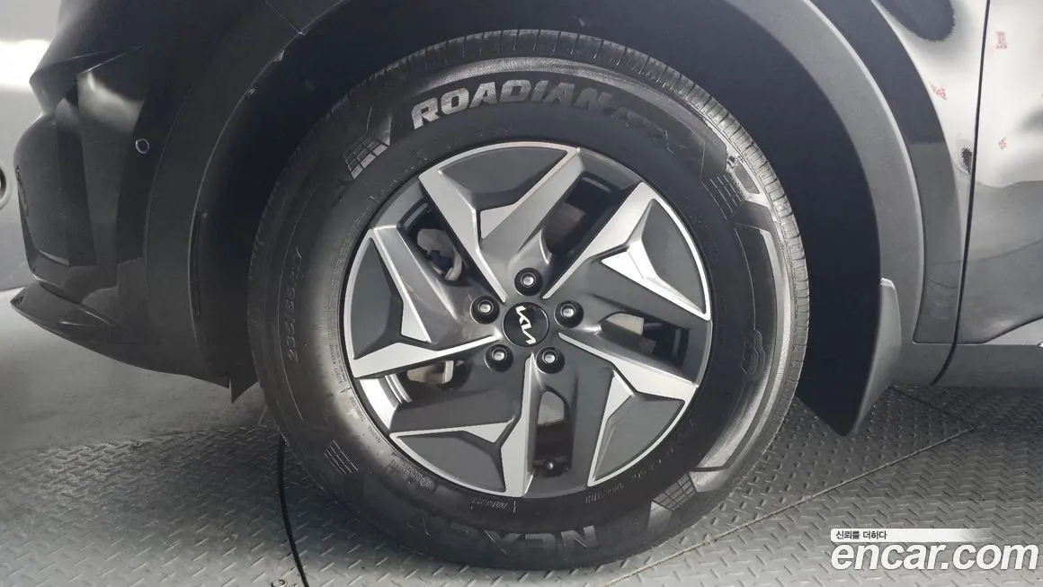Kia Sorento — фото 8