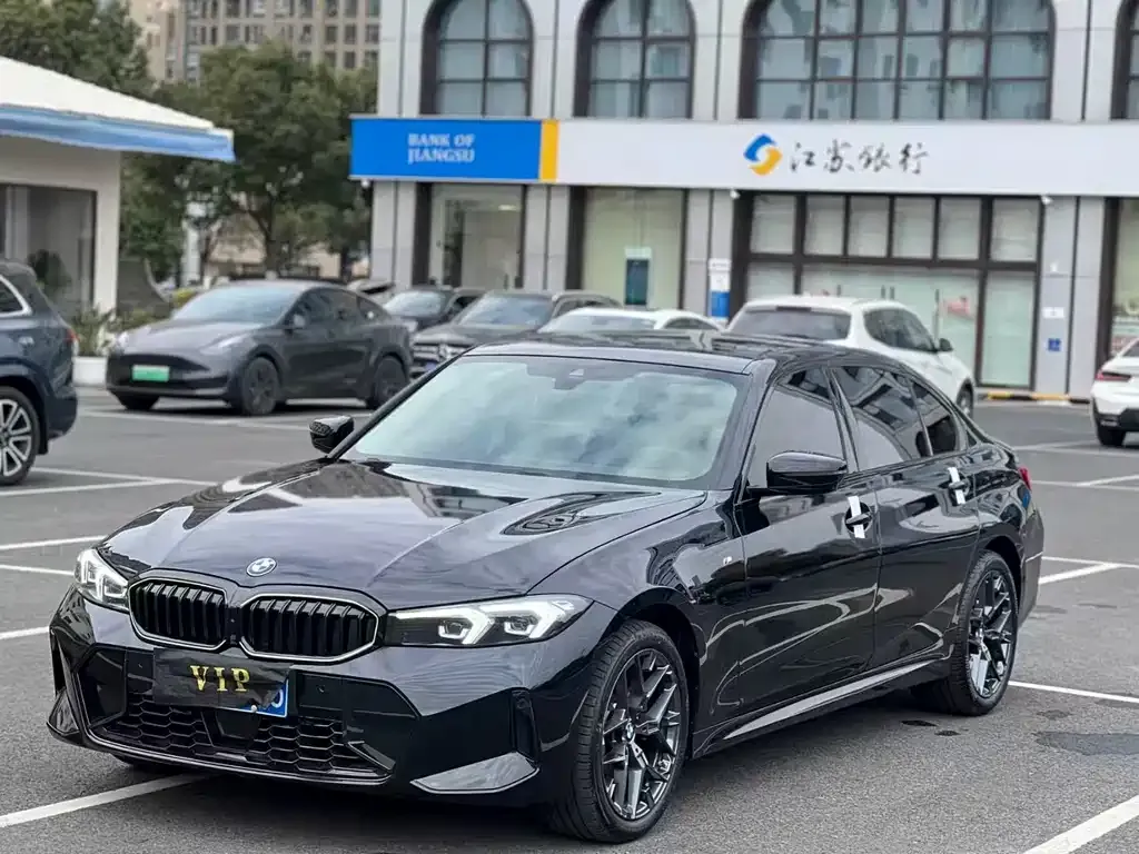 BMW 3 Series 2025 из CN, фото 1