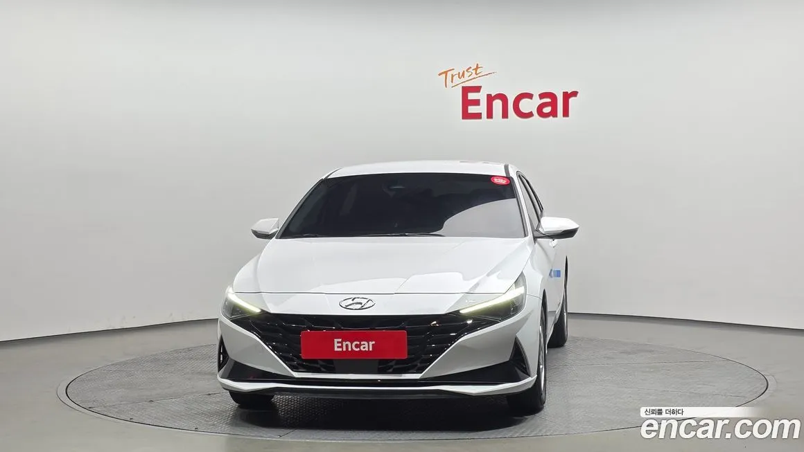 Hyundai AVANTE — фото 2