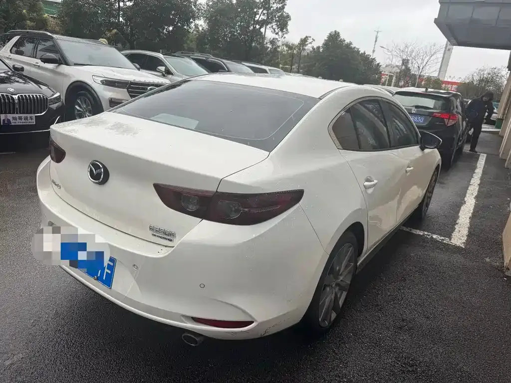 Mazda 3 Axela 2024 из CN, фото 8