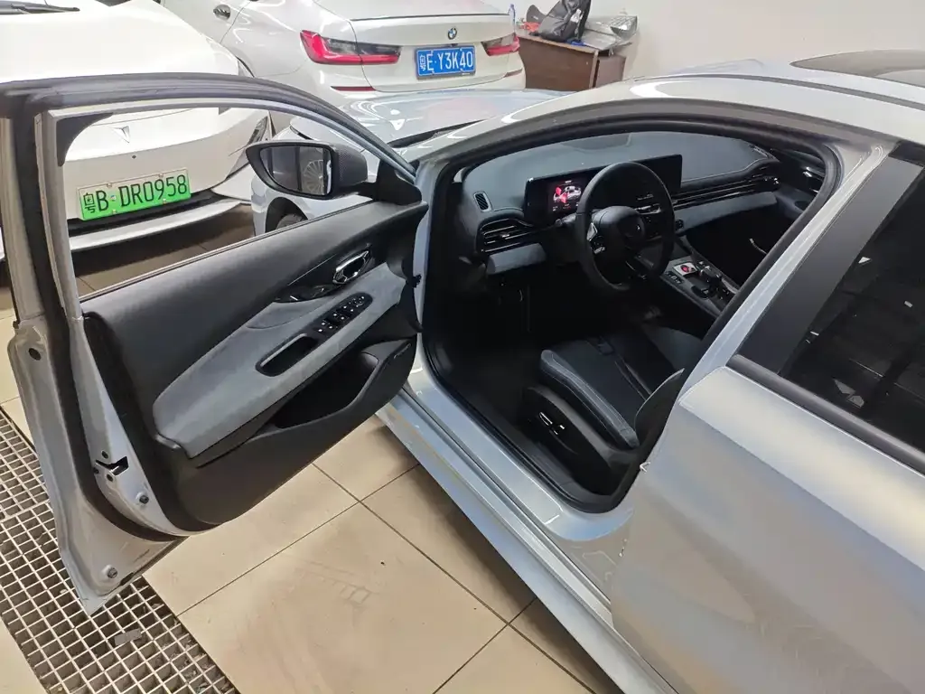 GAC Motor Shadow Leopard — фото 9