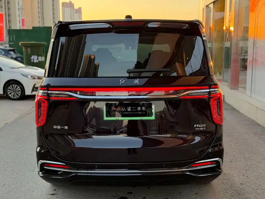 Hongqi HQ9 PHEV 2024 из CN, фото 8