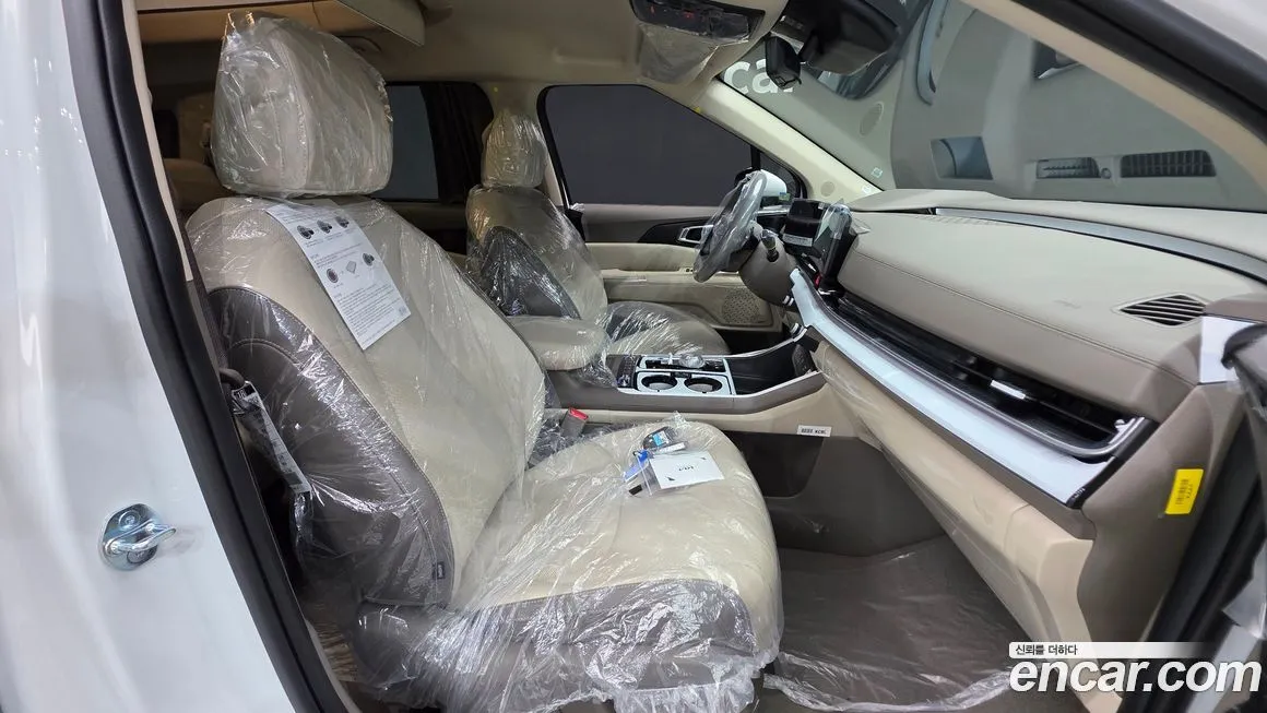 Kia Carnival — фото 10