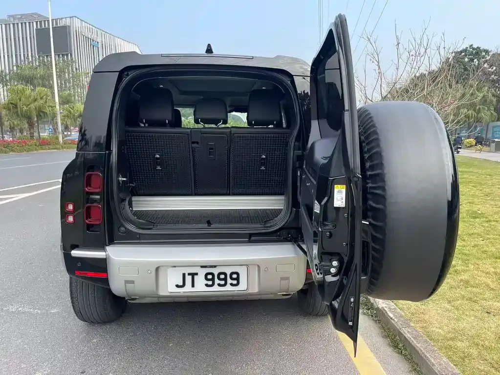 Land Rover Defender — фото 3