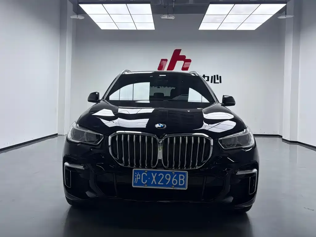 BMW X5 — фото 2