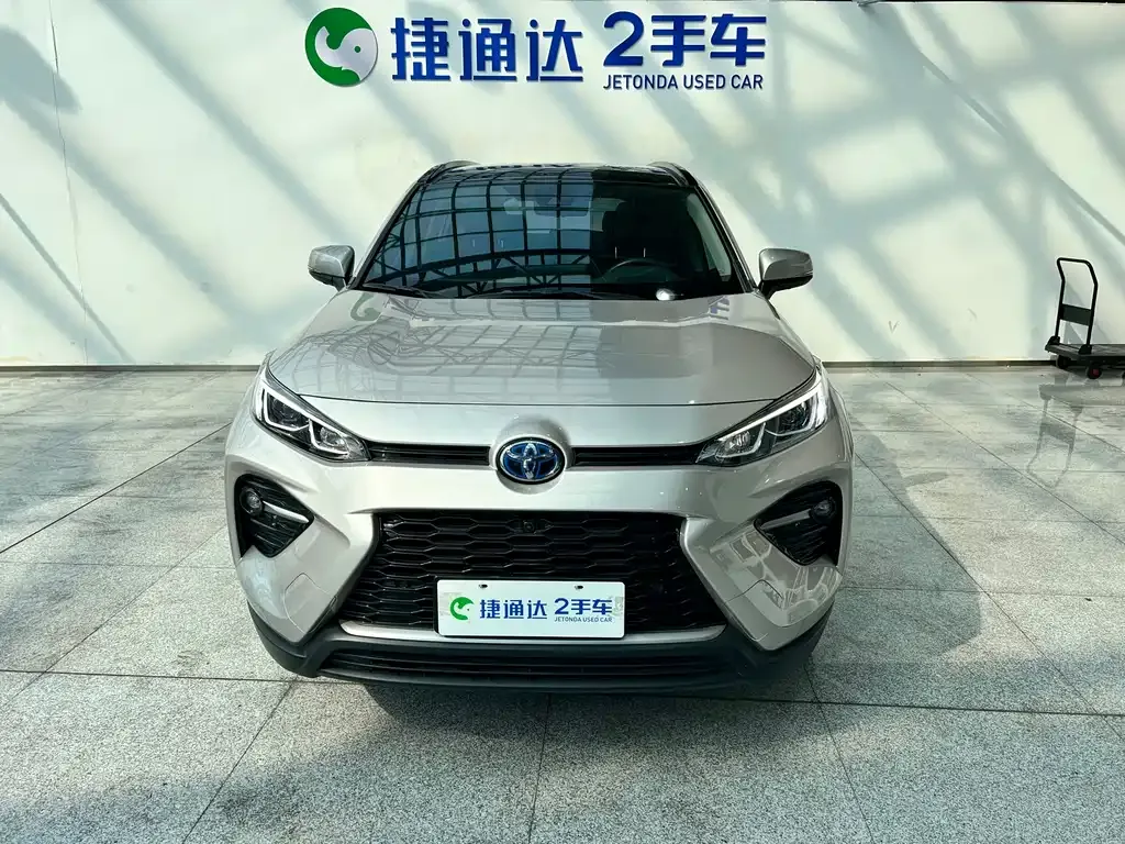 Toyota Wildlander 2023 из CN, фото 6