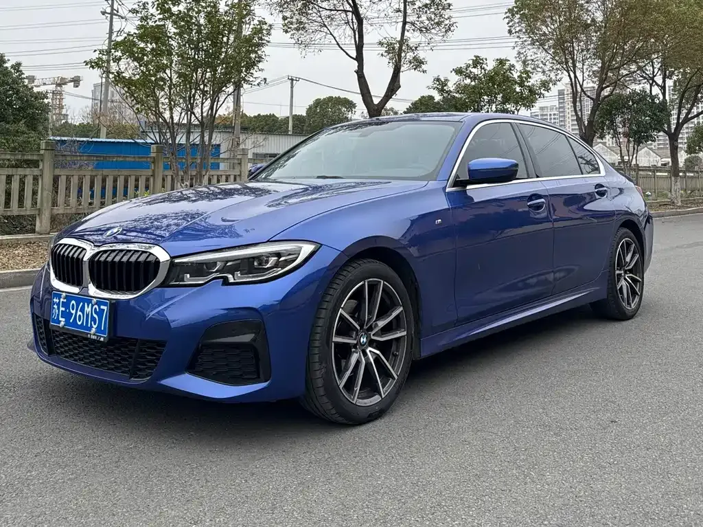 BMW 3 Series 2021 из CN, фото 1