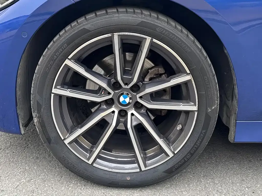 BMW 3 Series 2021 из CN, фото 8