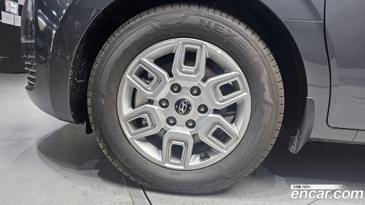 Hyundai Staria — фото 10