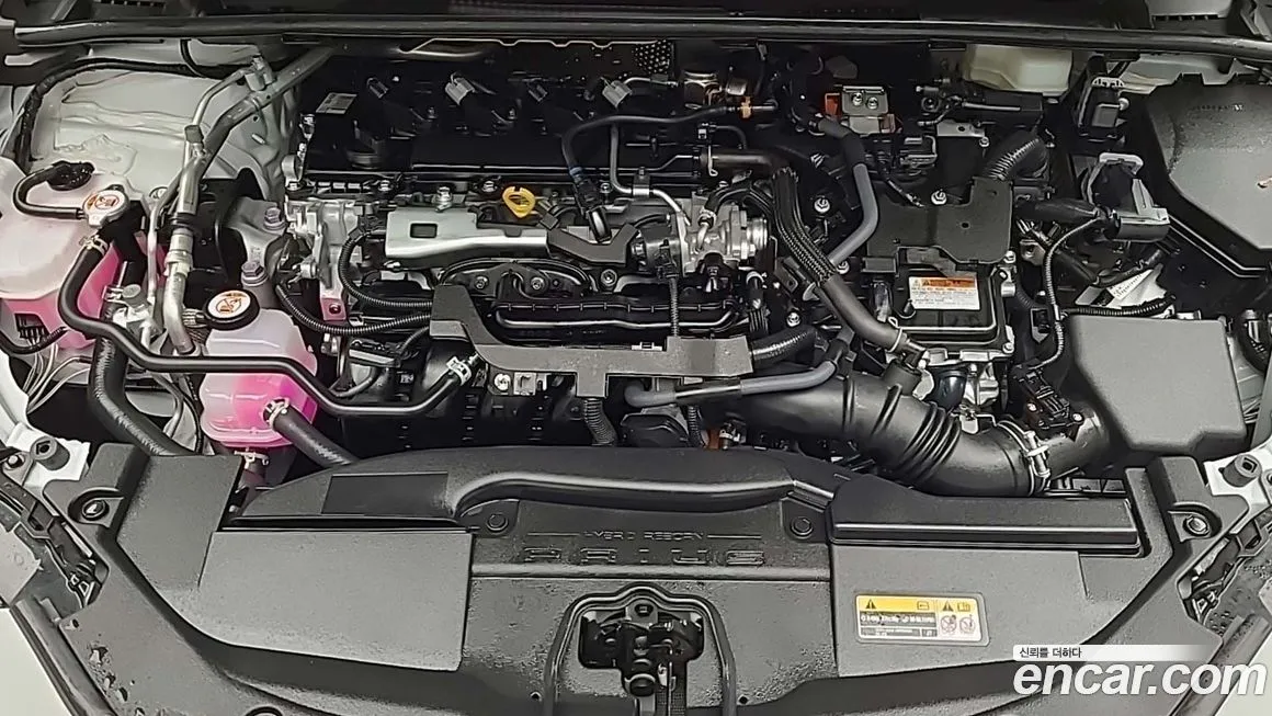 Toyota Prius 2025 из KR, фото 7