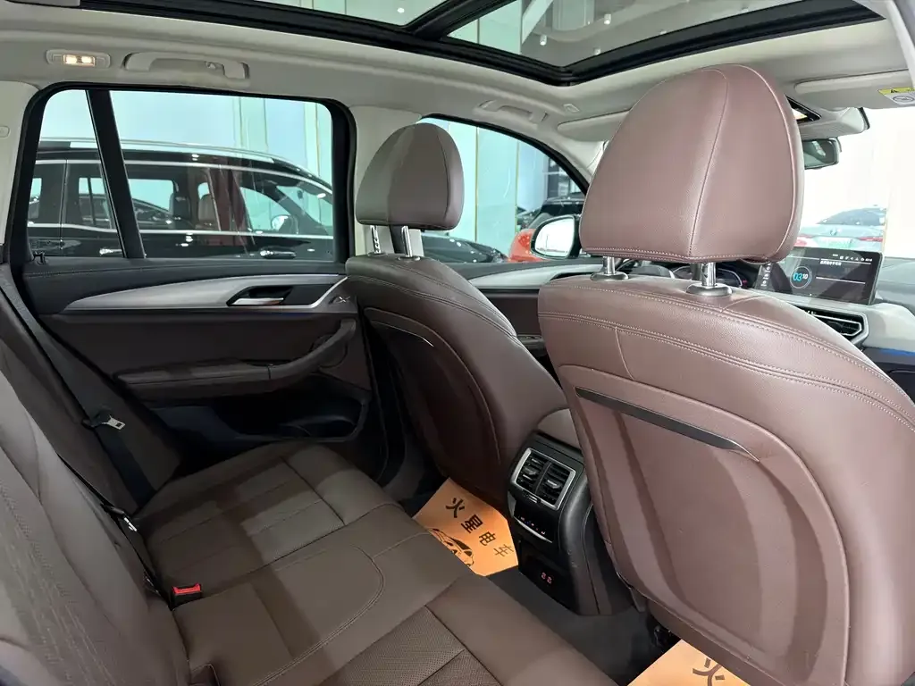 BMW iX3 2022 из CN, фото 6