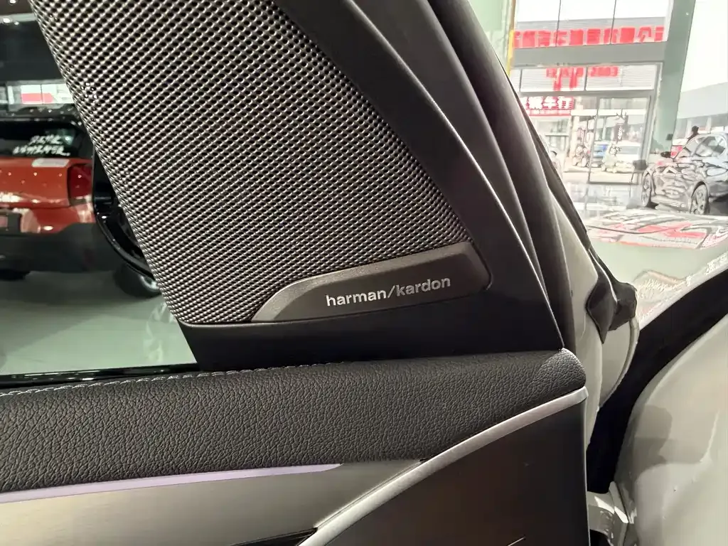 BMW iX3 2022 из CN, фото 8