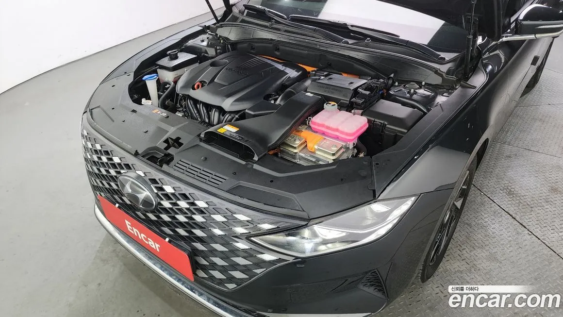 Hyundai Grandeur 2022 из KR, фото 9