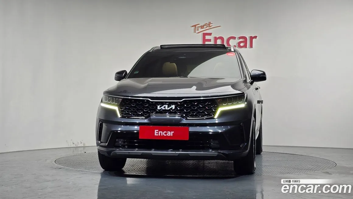 Kia Sorento — фото 5