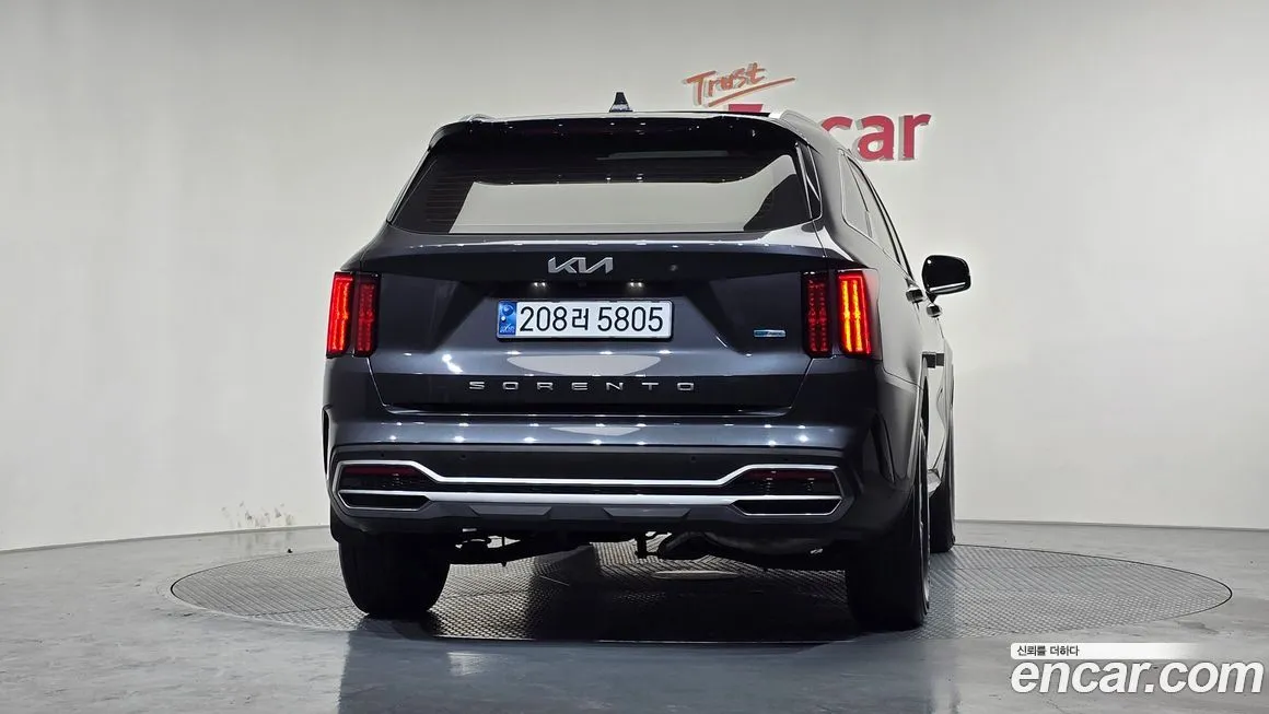 Kia Sorento — фото 4