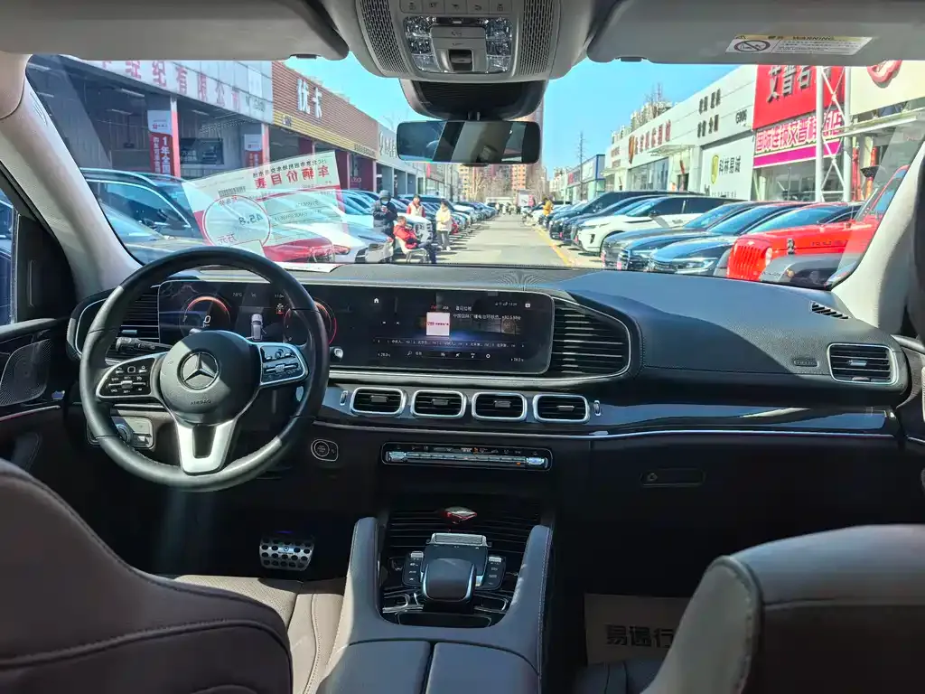 Mercedes-Benz GLE — фото 9