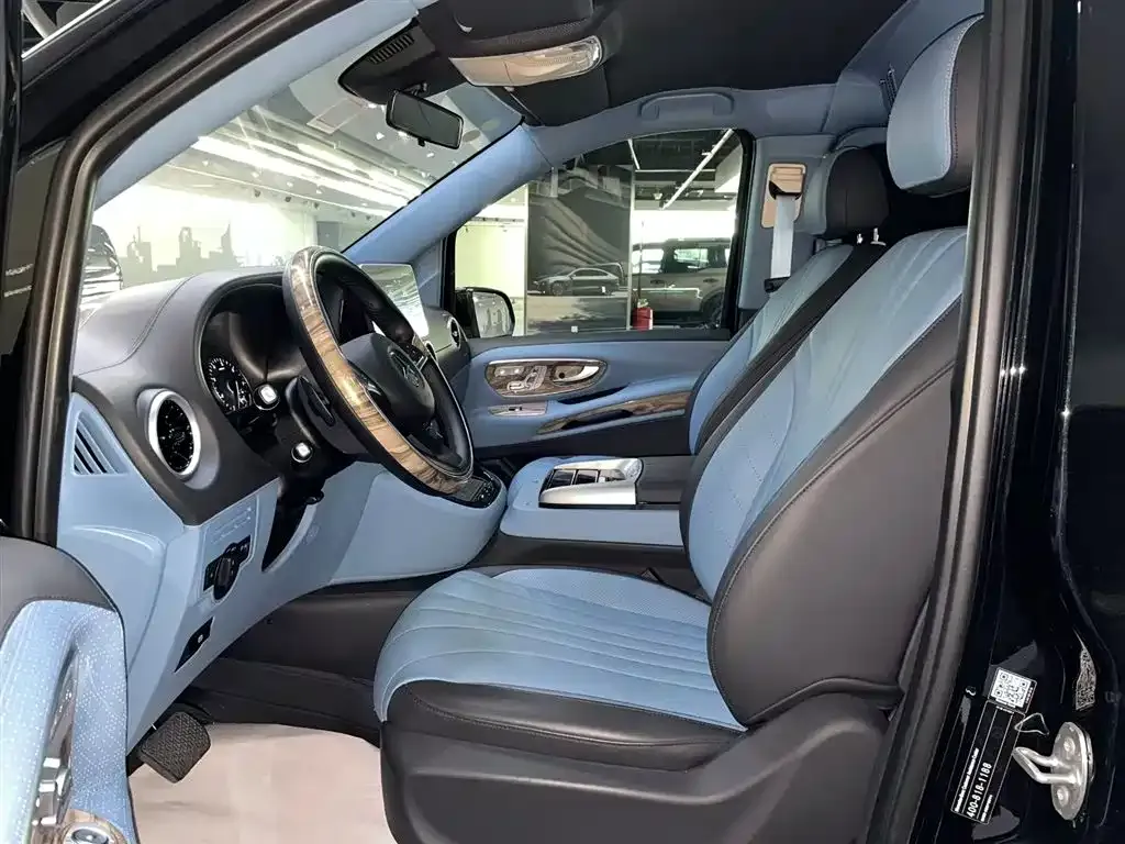 Mercedes-Benz Vito — фото 10