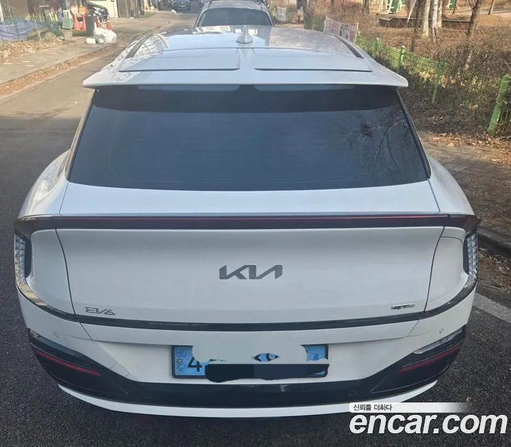 Kia EV6 — фото 4