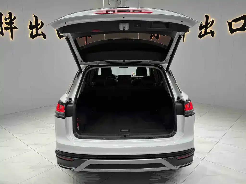 Volkswagen Tayron 2023 из CN, фото 7