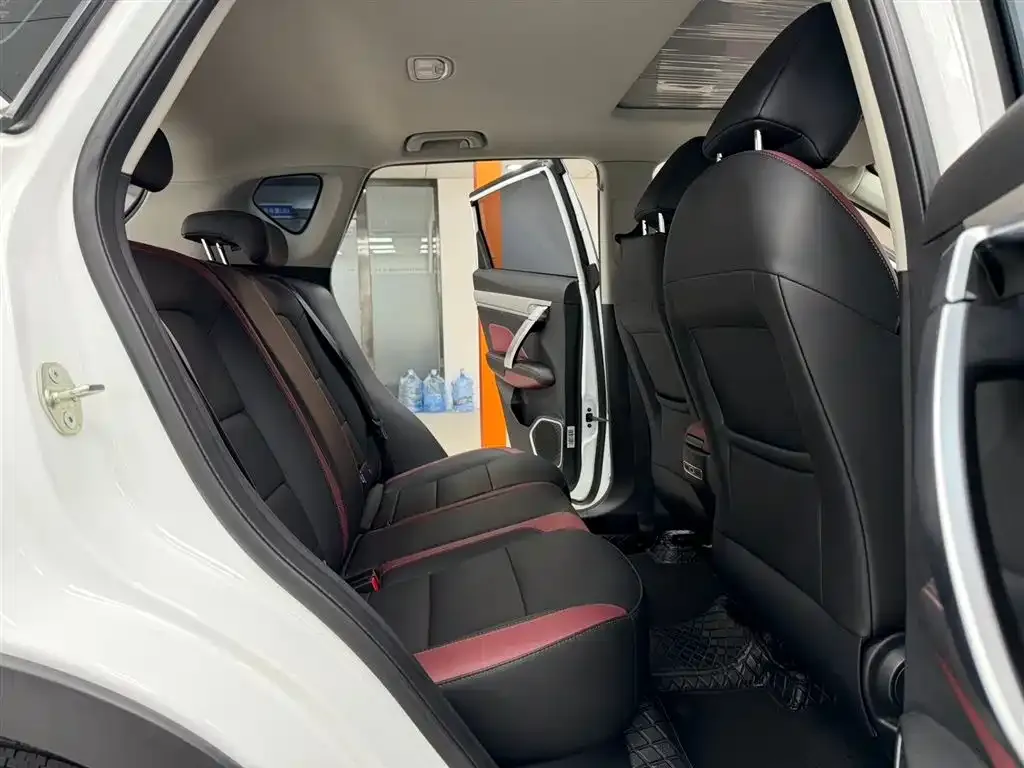 Geely Binyue 2022 из CN, фото 7