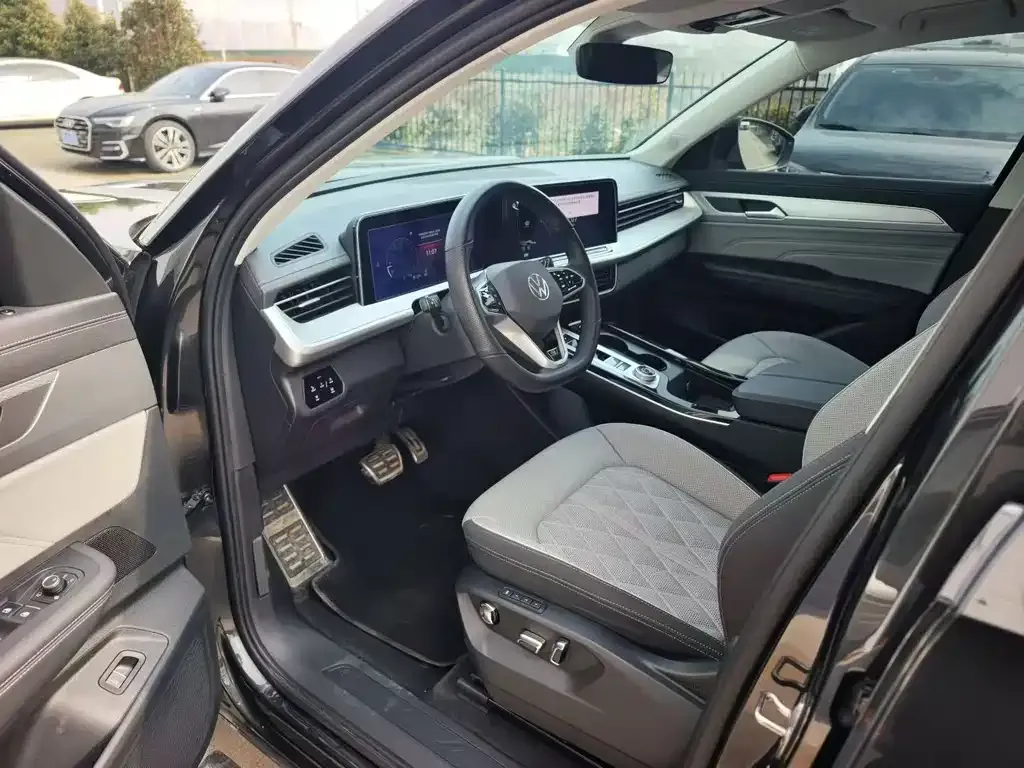 Volkswagen Tavendor 2025 из CN, фото 8