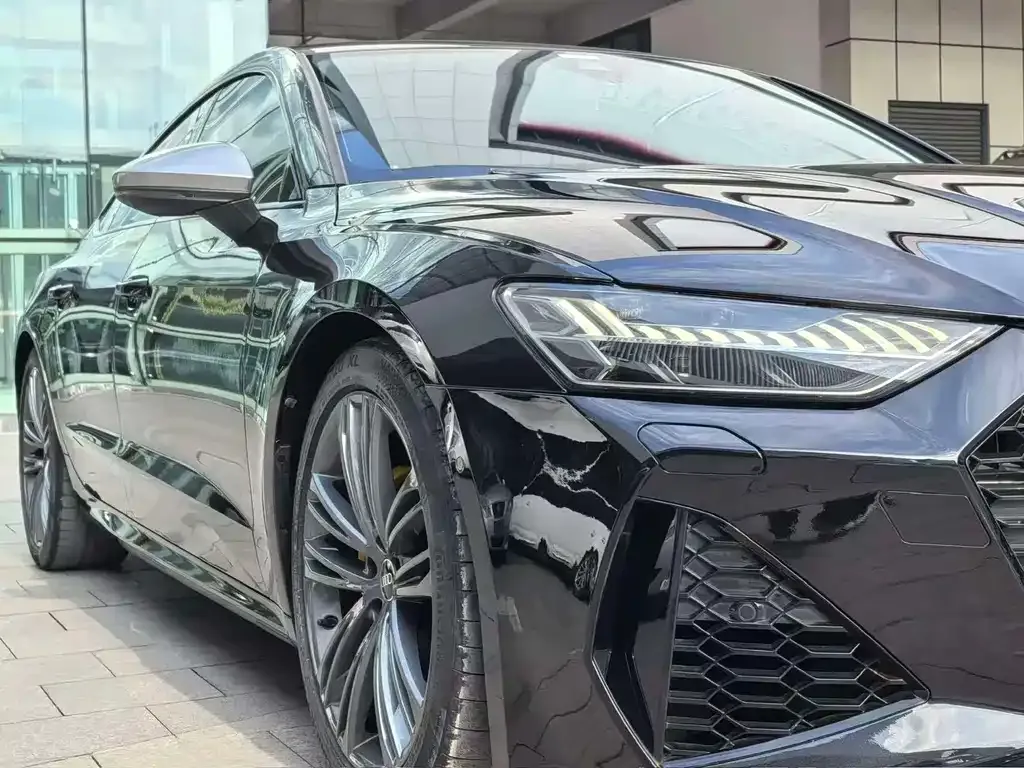 Audi A7 2023 из CN, фото 7