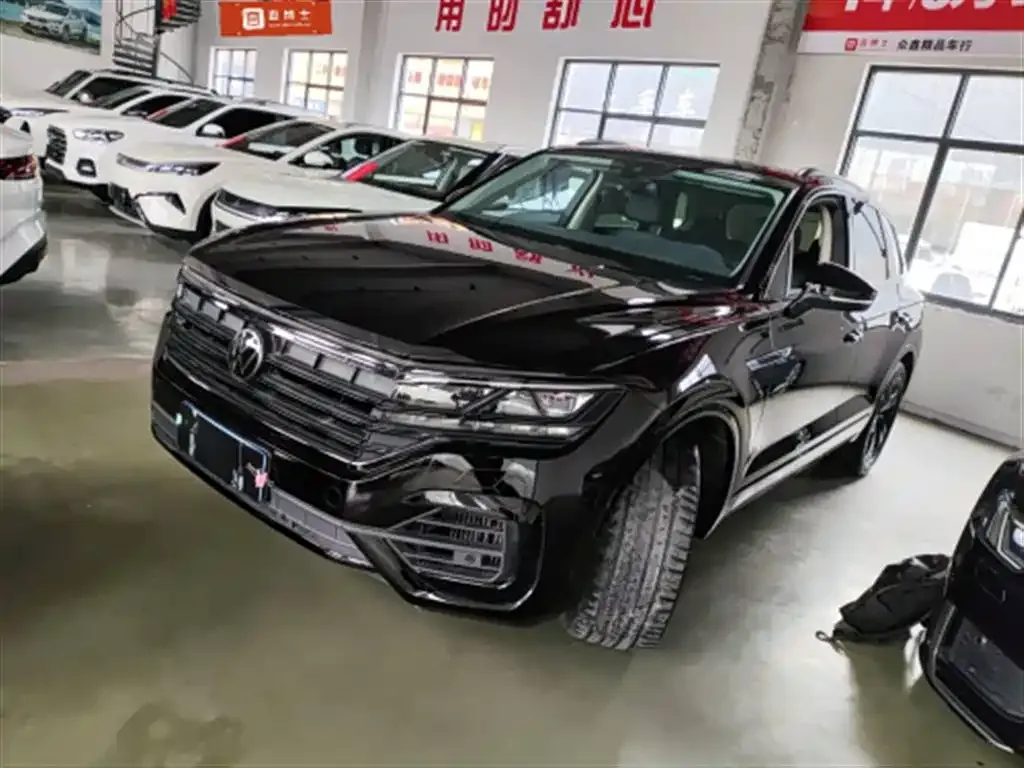 Volkswagen Touareg 2023 из CN, фото 5