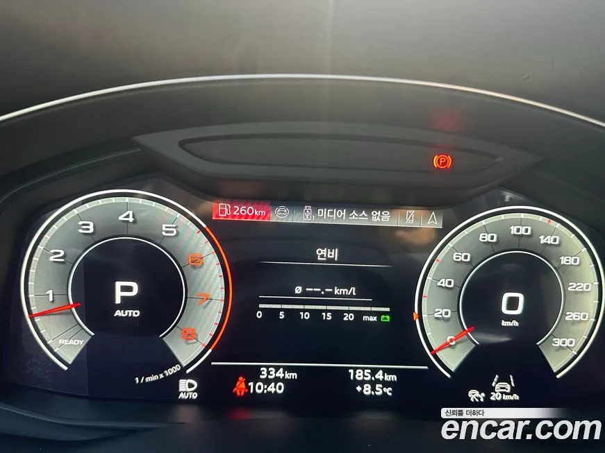 Audi Q7 2026 из KR, фото 2