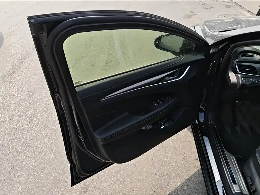 Buick LaCrosse 2023 из CN, фото 8