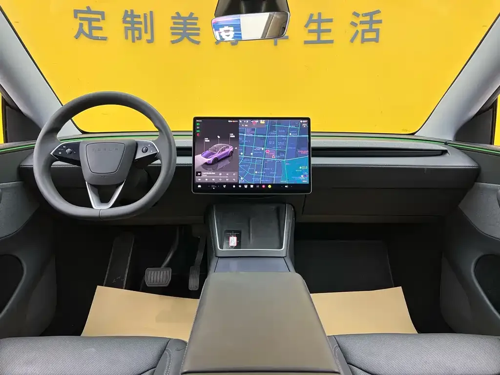 Tesla Model Y — фото 8