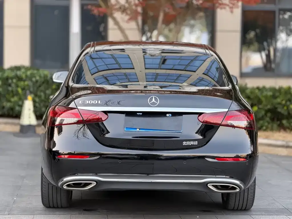 Mercedes-Benz E-Class 2023 из CN, фото 5