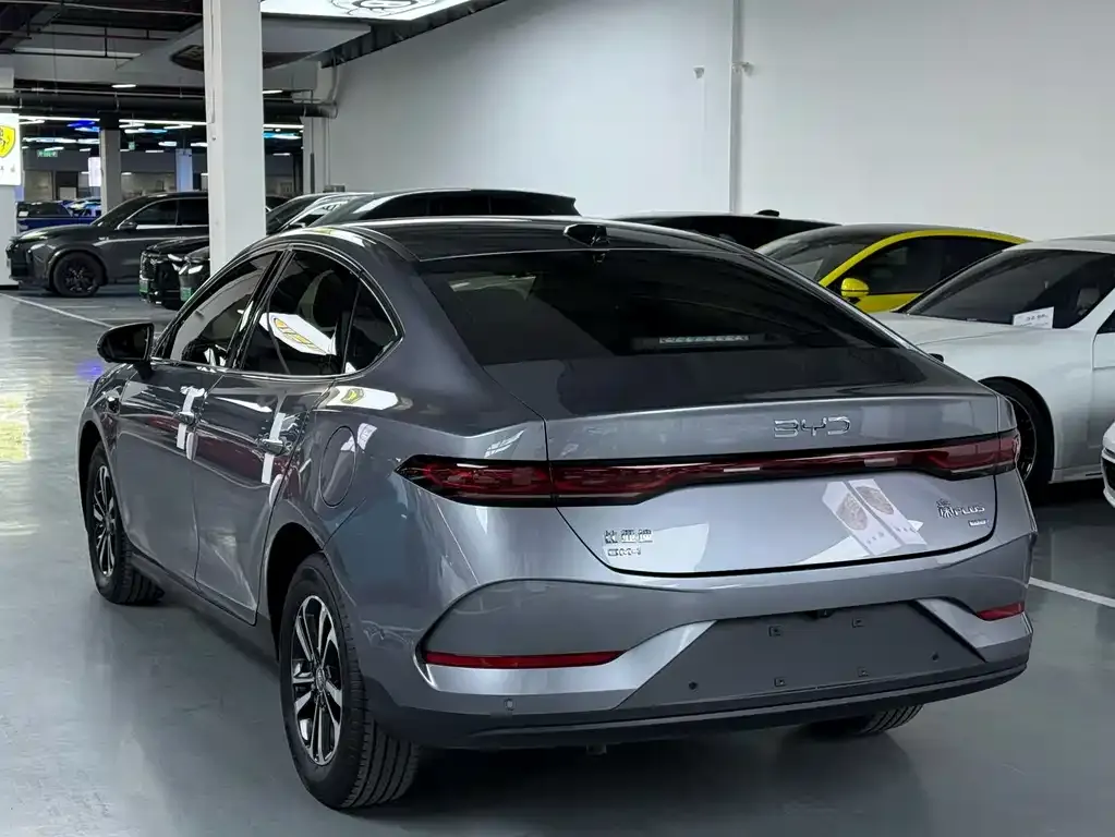 BYD Qin PLUS — фото 10