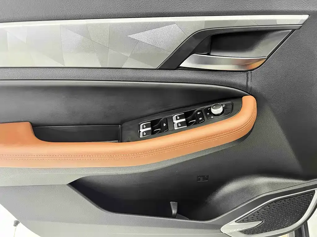 Geely Vision X6 — фото 3