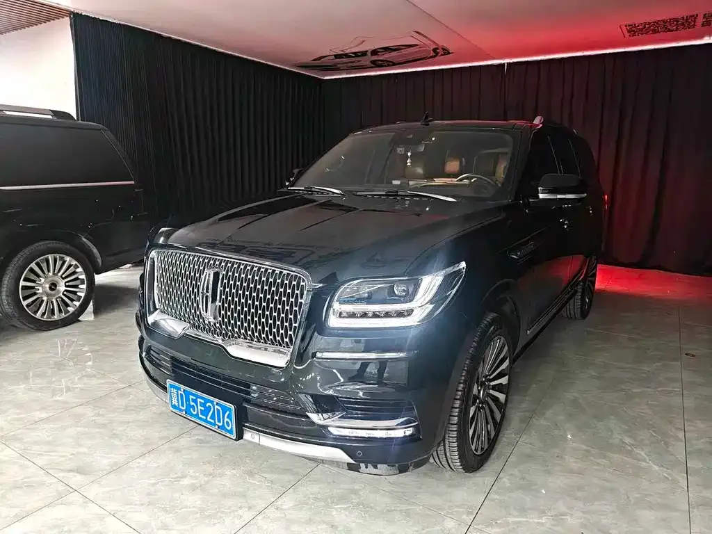 Lincoln Navigator 2021 из CN, фото 1
