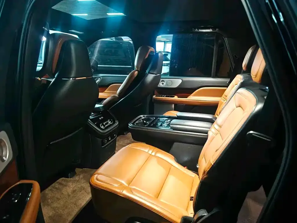 Lincoln Navigator 2021 из CN, фото 5